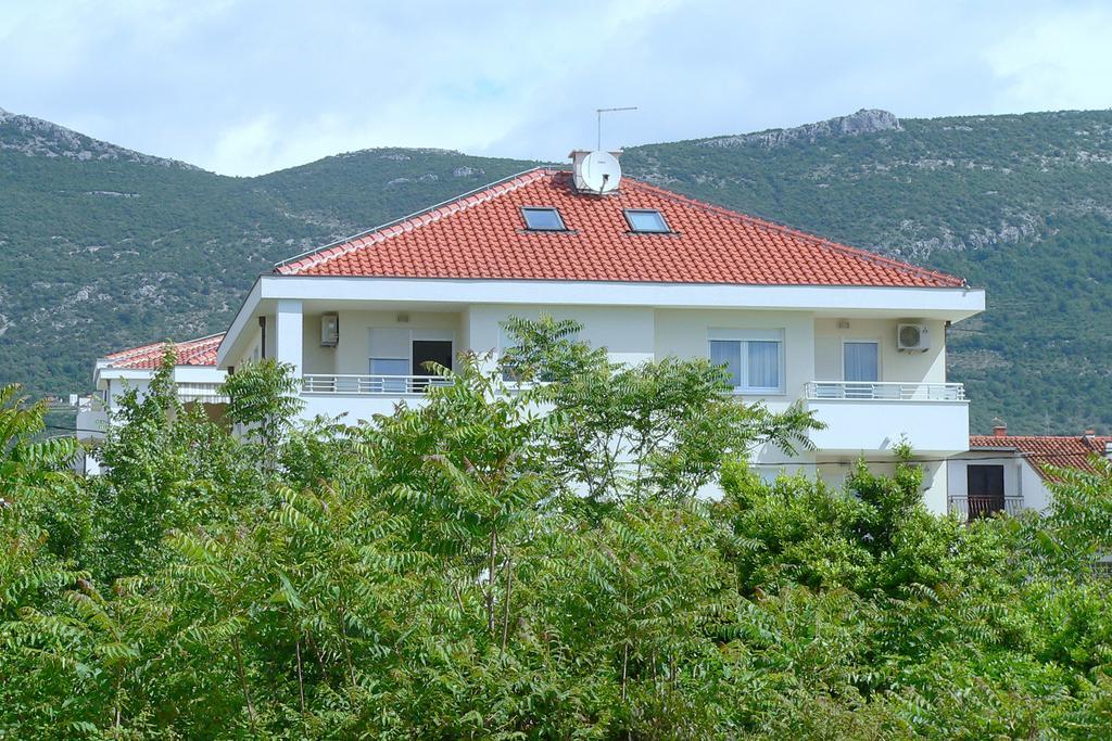 Iris Beach Apartments Kaštela Exterior foto