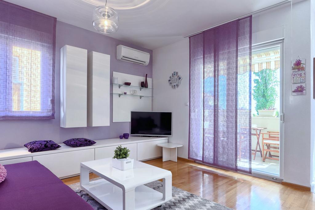 Iris Beach Apartments Kaštela Cameră foto
